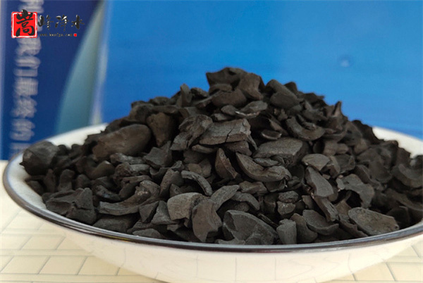 ��������ˮ���ߵ�ֵ��ˮ̎�����ԁ�(l��i)ˮ�������U��̎��������̿�V�ϣ��S�ң���(y��u)�c(di��n)�D